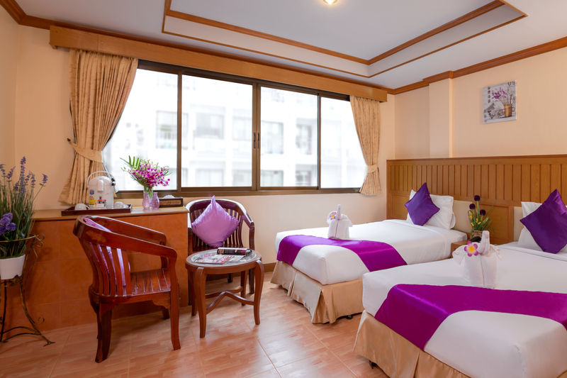 Bangkok Residence Patong Exterior photo